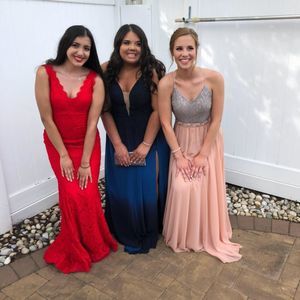 Meet your Posher, Nikole